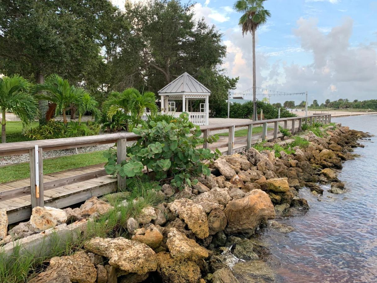 Aparthotel Bayside Retreat Ruskin Exterior foto